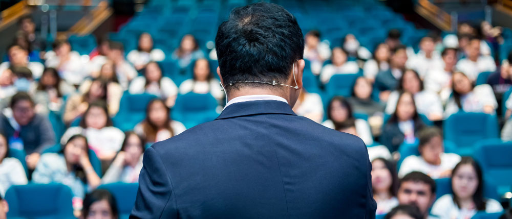 Real Estate Agent & Builder